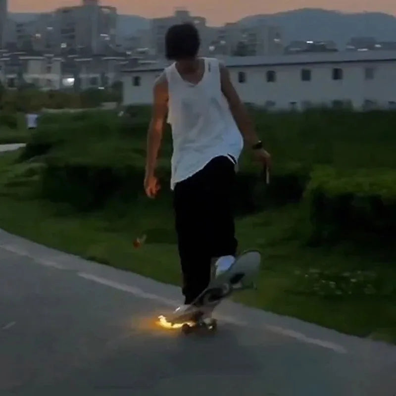 Skateboard Flame Effect Device – Anti-Friction Tail Protector