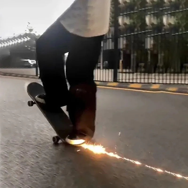 Skateboard Flame Effect Device – Anti-Friction Tail Protector