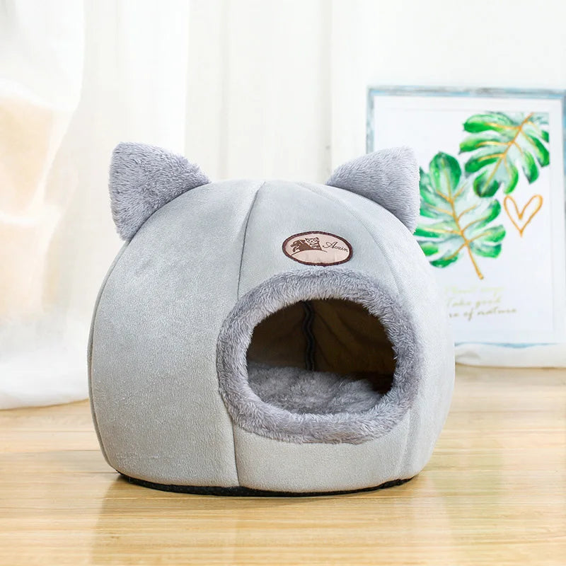 Warm Pet House  - Indoor Bed for Cats & Small Dogs