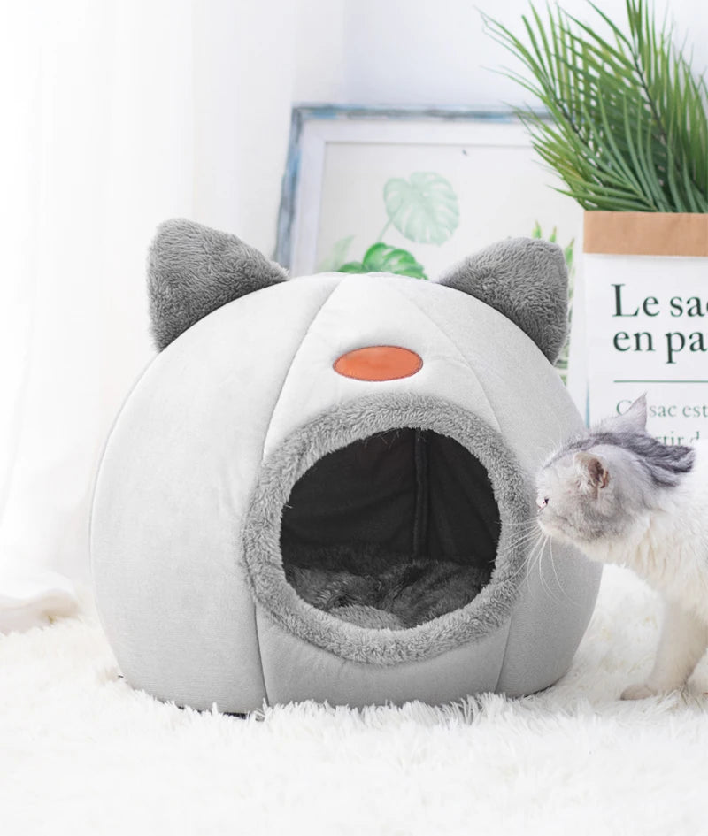 Warm Pet House  - Indoor Bed for Cats & Small Dogs